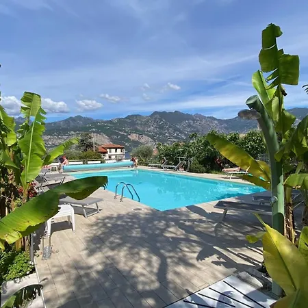 Ideal Hotel 3*